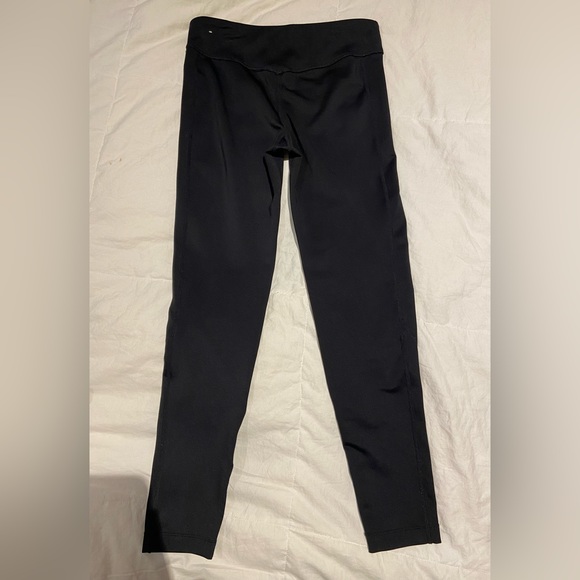 Girl’s Nike Dri-Fit Black Tights, Size Medium - Picture 4 of 4